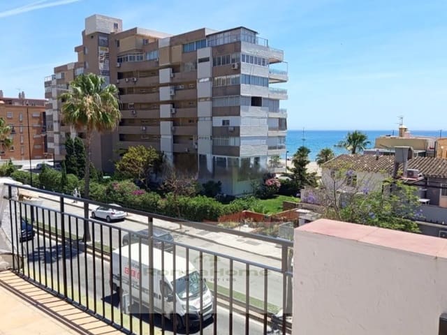2 sovrum Lägenhet att hyra i Las Gaviotas  - Carvajal, Fuengirola - 1 500 € (Ref: 10081034)