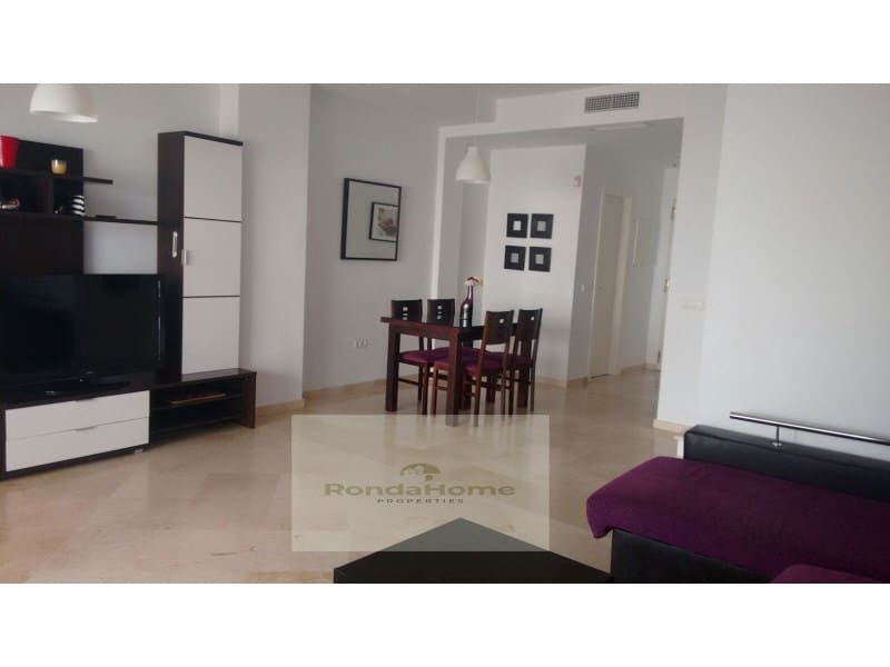 3 sypialnia Mieszkanie do wynajęcia w Mijas z basenem garażem - 1 200 € (Ref: 10081035)