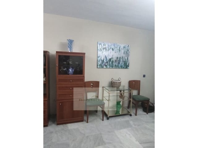 2 makuuhuone Asunto vuokrattavana paikassa Centro ciudad, Fuengirola mukana uima-altaan 
autotalli - 1 200 € (Ref: 10089486)