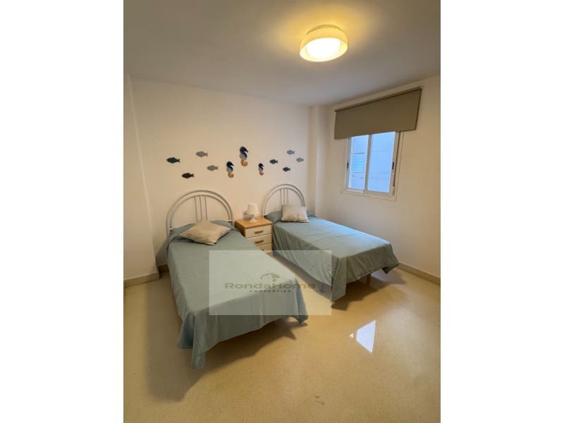 3 camera da letto Appartamento da affittare in Malaga citta con garage - 1.300 € (Rif: 10094459)