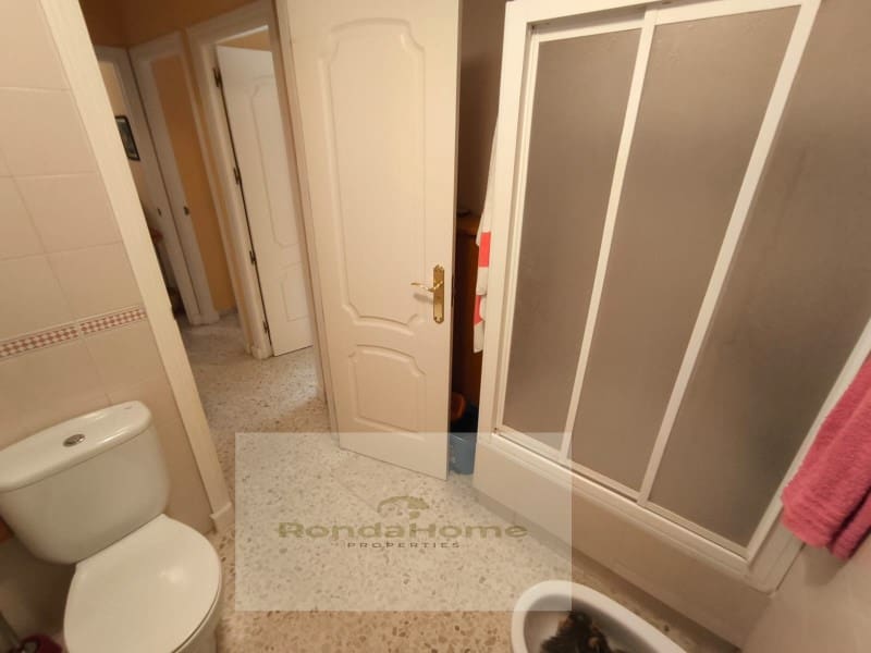 2 bedroom Flat for rent in Manilva with pool garage - € 1,100 (Ref: 10094460)