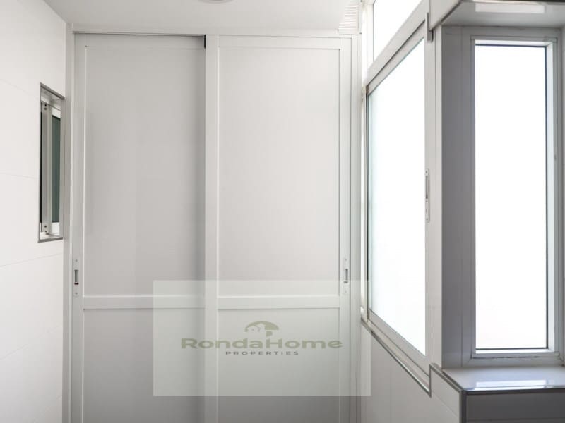 3 sovrum Lägenhet att hyra i Torremolinos med pool garage - 1 800 € (Ref: 10131654)
