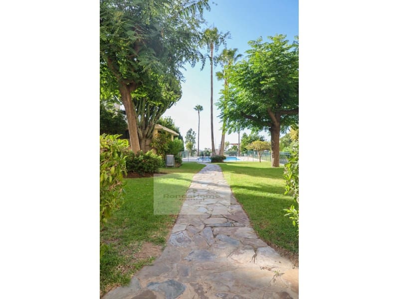 3 sovrum Lägenhet att hyra i Torremolinos med pool garage - 1 800 € (Ref: 10131654)