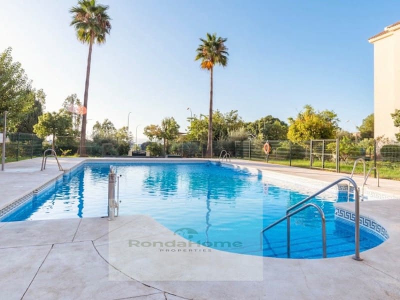 3 sovrum Lägenhet att hyra i Torremolinos med pool garage - 1 800 € (Ref: 10131654)