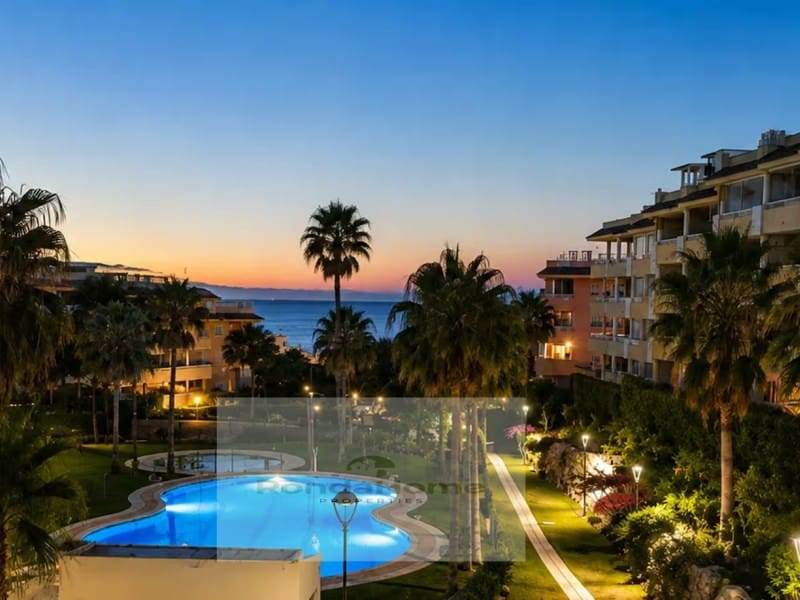 2 bedroom Flat for rent in Fuengirola with garage - € 1,300 (Ref: 10146987)