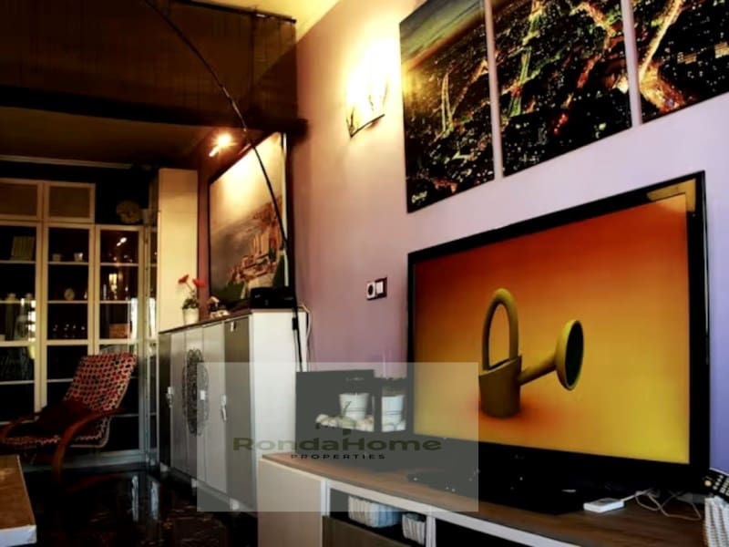 2 bedroom Flat for rent in Fuengirola with garage - € 1,300 (Ref: 10146987)