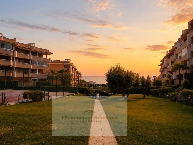 2 bedroom Flat for rent in Fuengirola with garage - € 1,300 (Ref: 10146987)