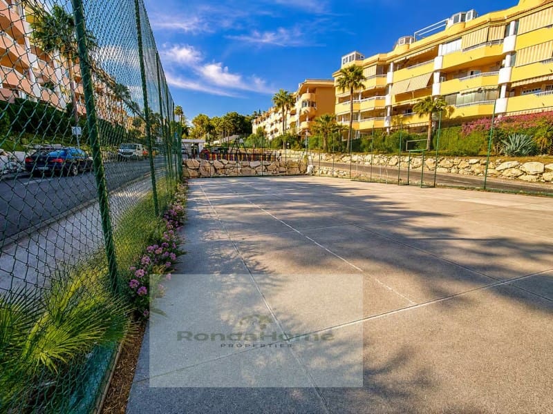 2 bedroom Flat for rent in Fuengirola with garage - € 1,300 (Ref: 10146987)