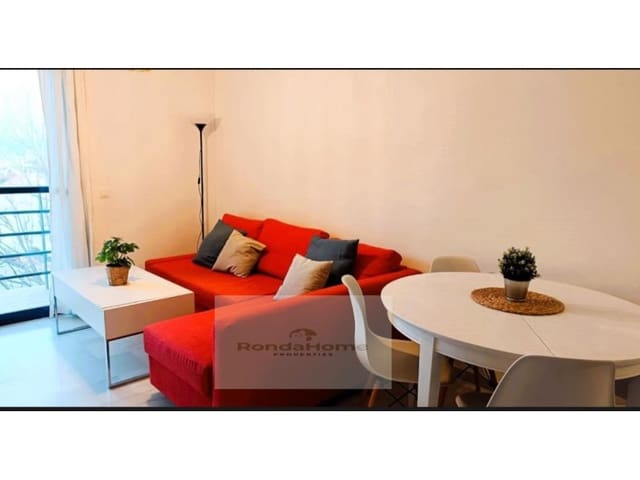 2 soveværelse Lejlighed til leje i Torremolinos med swimmingpool garage - € 1.150 (Ref: 10163096)