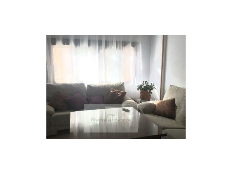 3 makuuhuone Asunto vuokrattavana paikassa Malaga kaupunki - 1 100 € (Ref: 10164887)