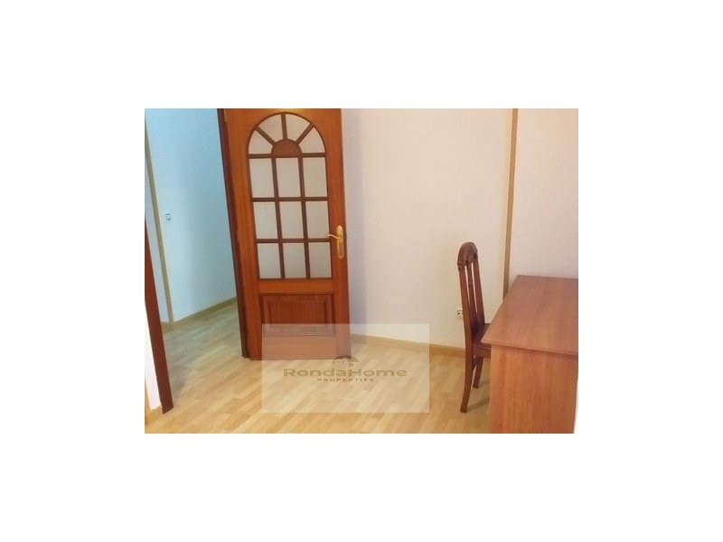 3 makuuhuone Asunto vuokrattavana paikassa Malaga kaupunki - 1 100 € (Ref: 10164887)