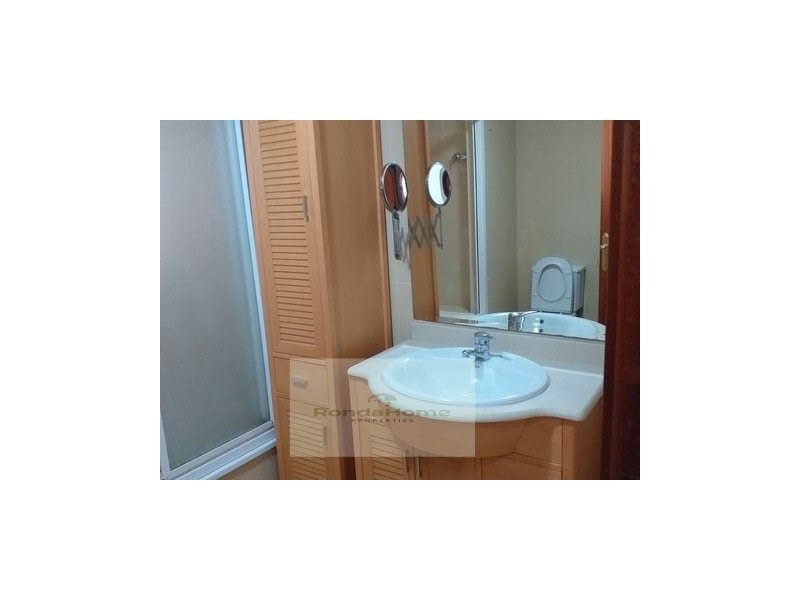 3 makuuhuone Asunto vuokrattavana paikassa Malaga kaupunki - 1 100 € (Ref: 10164887)