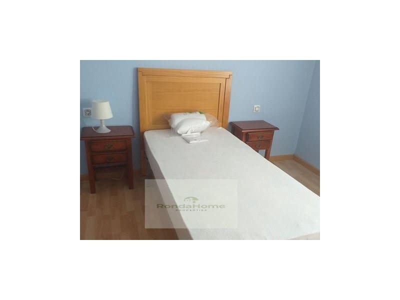 3 makuuhuone Asunto vuokrattavana paikassa Malaga kaupunki - 1 100 € (Ref: 10164887)