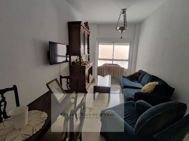 2 bedroom Flat for rent in La Trinidad, Málaga city with garage - € 1,300 (Ref: 10175132)