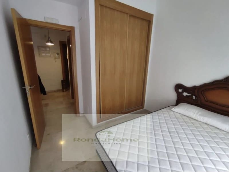 2 quarto Apartamento para arrendar em Malaga cidade com garagem - 1 300 € (Ref: 10175132)