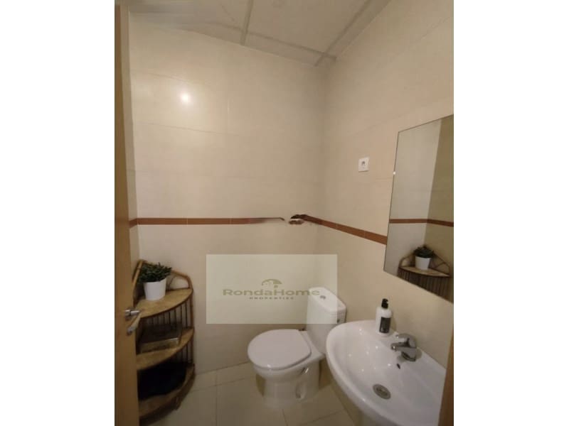2 quarto Apartamento para arrendar em Malaga cidade com garagem - 1 300 € (Ref: 10175132)