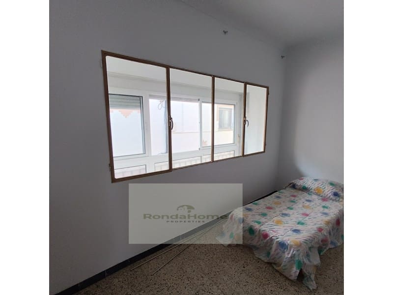 2 slaapkamer Huis te koop in Benaojan - € 42.000 (Ref: 9082000)