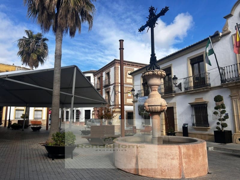 10 soveværelse Byhus til salg i Canete la Real - € 125.000 (Ref: 9082003)