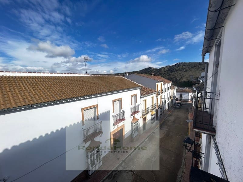 10 soveværelse Byhus til salg i Canete la Real - € 125.000 (Ref: 9082003)