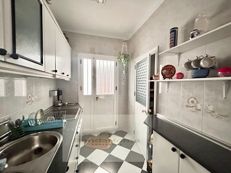 4 sypialnia Dom na sprzedaż w Benaojan - 89 500 € (Ref: 9082010)