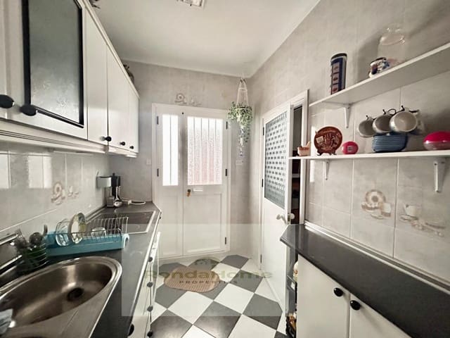 4 quarto Casa em Banda para venda em Benaoján - 89 500 € (Ref: 9082010)