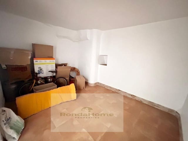 4 quarto Casa em Banda para venda em Benaoján - 89 500 € (Ref: 9082010)
