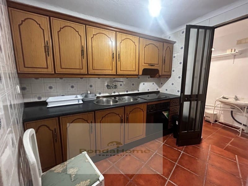 1 soveværelse Byhus til salg i Benaojan - € 50.000 (Ref: 9082011)