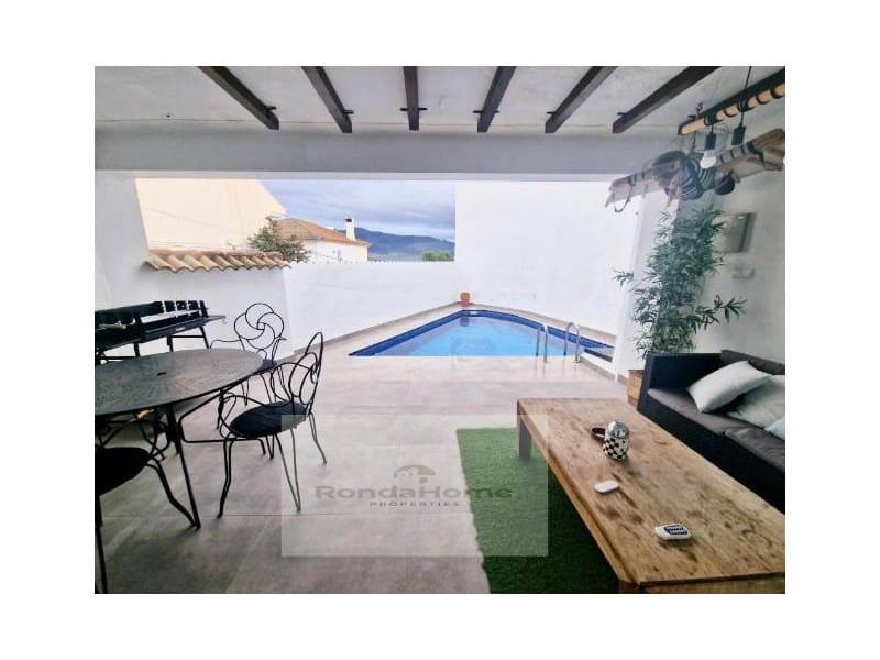 3 soveværelse Finca/Landehus til salg i Ronda med swimmingpool - € 250.000 (Ref: 9101286)