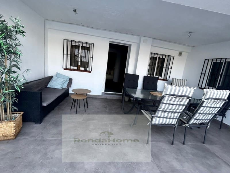 3 soveværelse Finca/Landehus til salg i Ronda med swimmingpool - € 250.000 (Ref: 9101286)