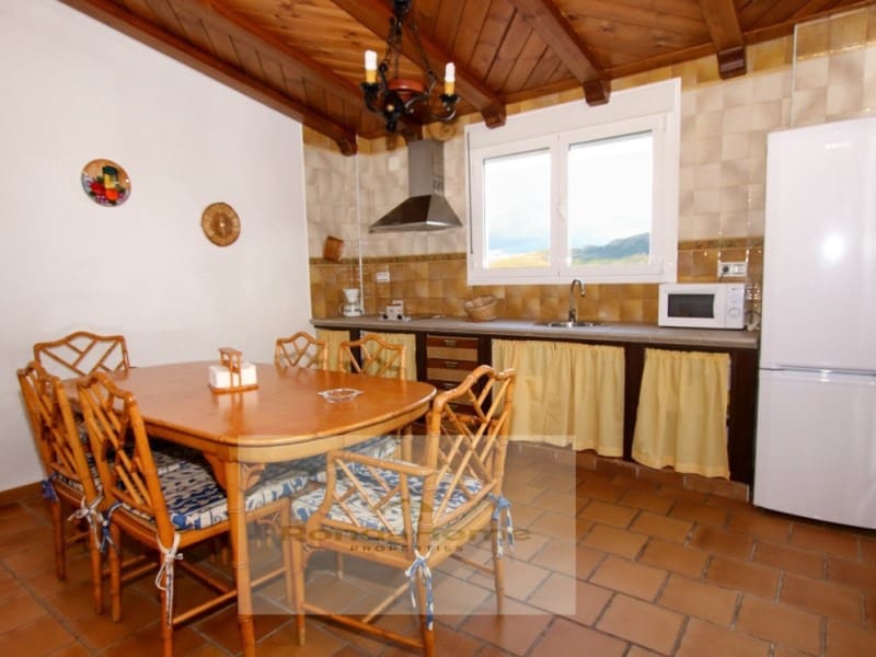 4 soveværelse Finca/Landehus til salg i Cortes de la Frontera med garage - € 190.000 (Ref: 9105060)