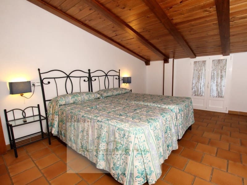 4 soveværelse Finca/Landehus til salg i Cortes de la Frontera med garage - € 190.000 (Ref: 9105060)