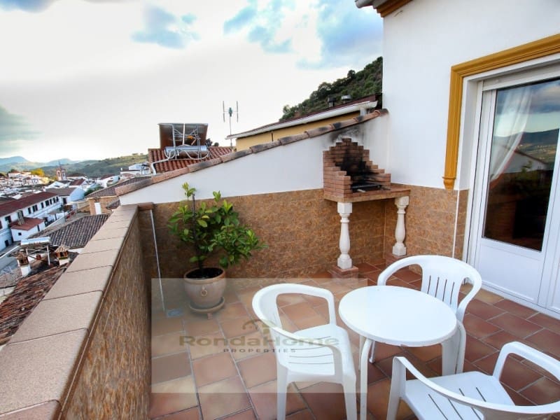 4 soveværelse Finca/Landehus til salg i Cortes de la Frontera med garage - € 190.000 (Ref: 9105060)