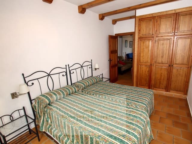 4 soveværelse Finca/Landehus til salg i Cortes de la Frontera med garage - € 190.000 (Ref: 9105060)