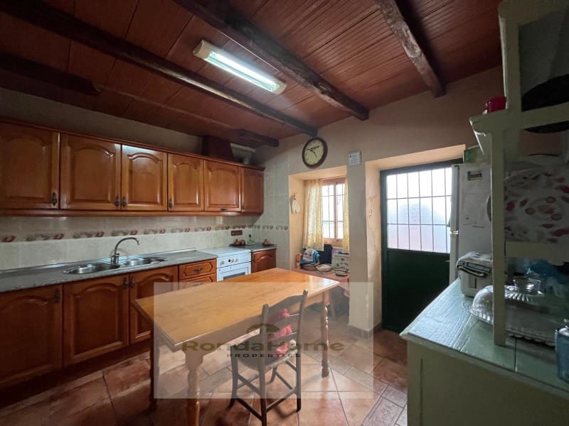 7 soveværelse Finca/Landehus til salg i Antequera - € 430.000 (Ref: 9105065)