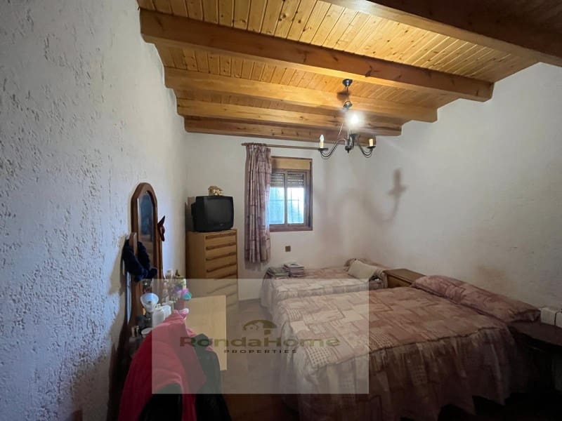 7 soveværelse Finca/Landehus til salg i Antequera - € 430.000 (Ref: 9105065)