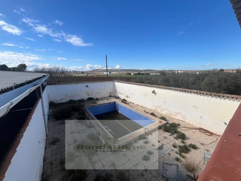 7 soveværelse Finca/Landehus til salg i Antequera - € 430.000 (Ref: 9105065)
