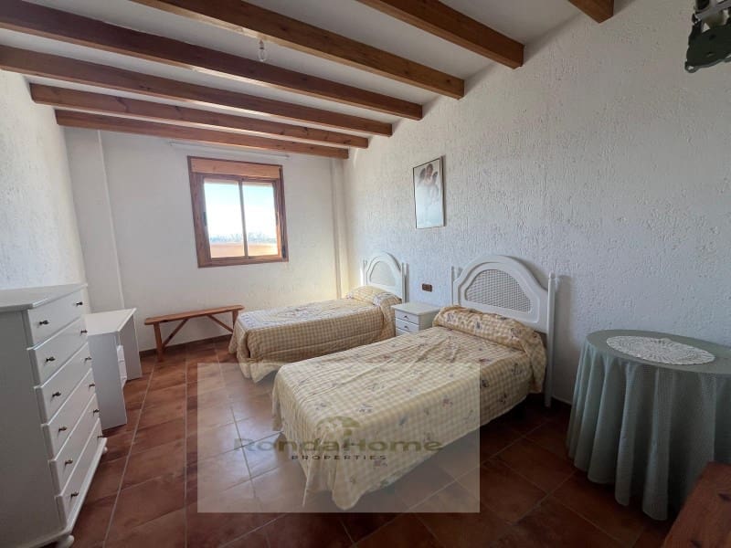 7 soveværelse Finca/Landehus til salg i Antequera - € 430.000 (Ref: 9105065)