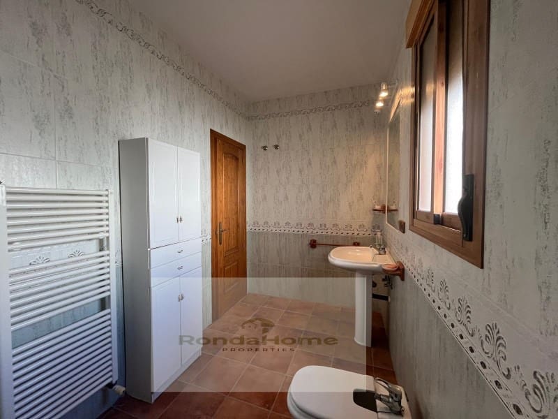 7 soveværelse Finca/Landehus til salg i Antequera - € 430.000 (Ref: 9105065)