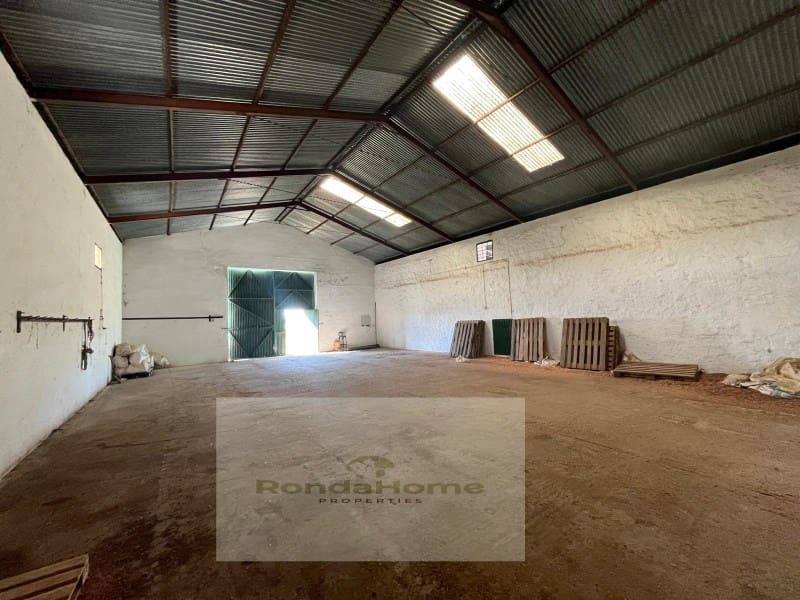 7 soveværelse Finca/Landehus til salg i Antequera - € 430.000 (Ref: 9105065)