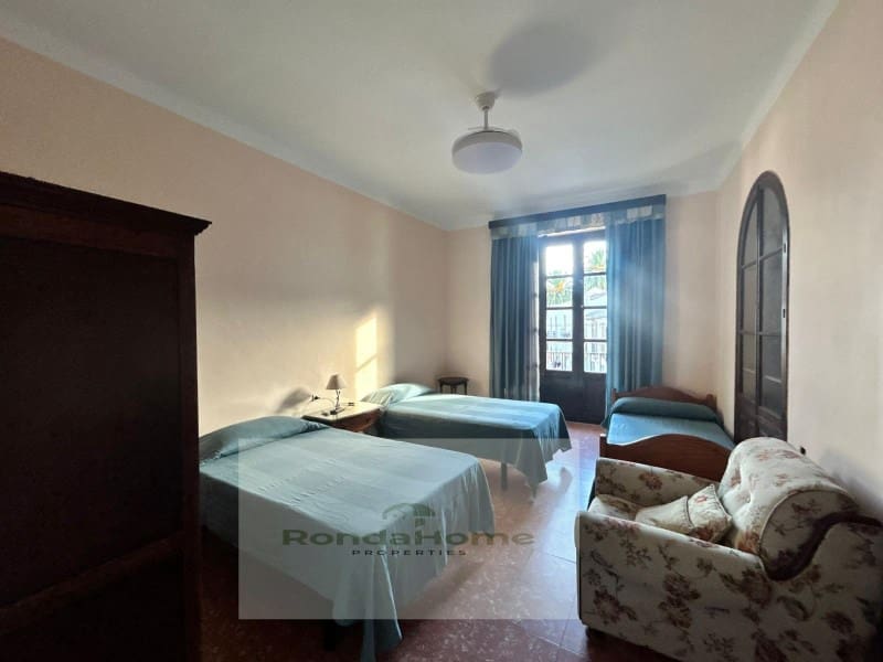 7 soveværelse Byhus til salg i Ronda - € 1.800.000 (Ref: 9107264)