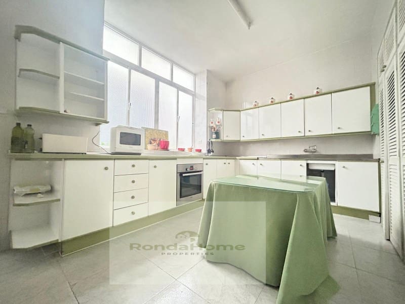 7 soveværelse Byhus til salg i Ronda - € 1.800.000 (Ref: 9107264)