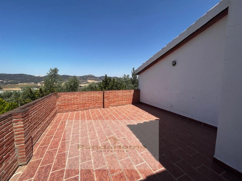 6 soveværelse Finca/Landehus til salg i Arriate med swimmingpool - € 430.000 (Ref: 9117063)