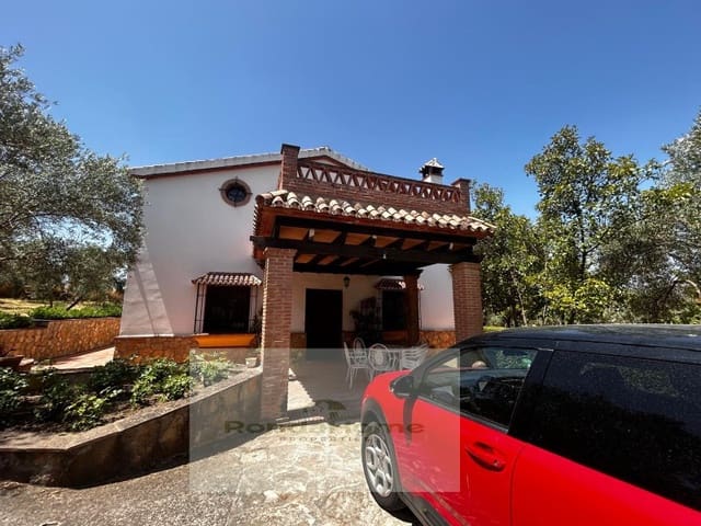 6 soveværelse Finca/Landehus til salg i Arriate med swimmingpool - € 430.000 (Ref: 9117063)