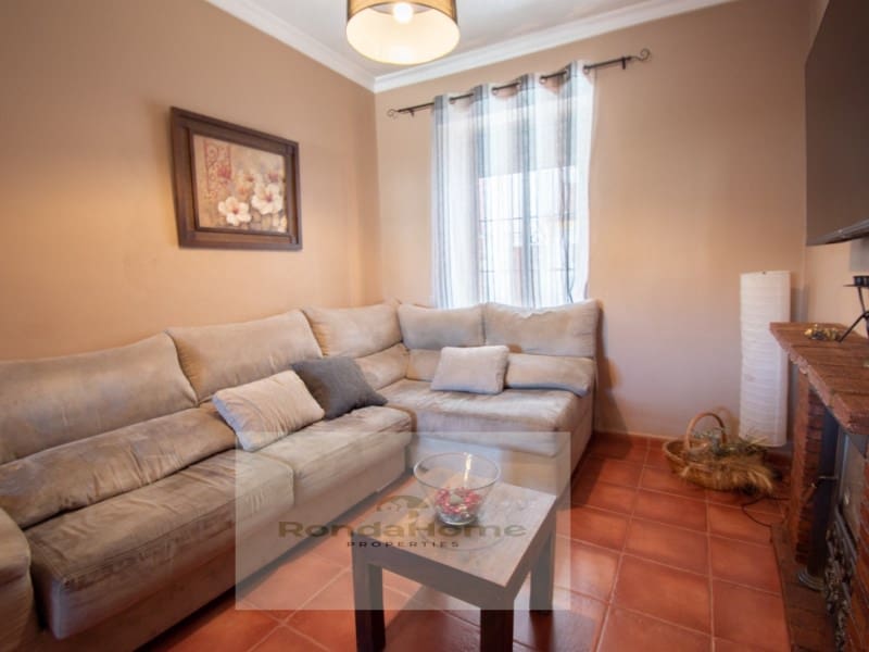 3 sypialnia Willa na sprzedaż w Arriate z garażem - 249 000 € (Ref: 9125529)