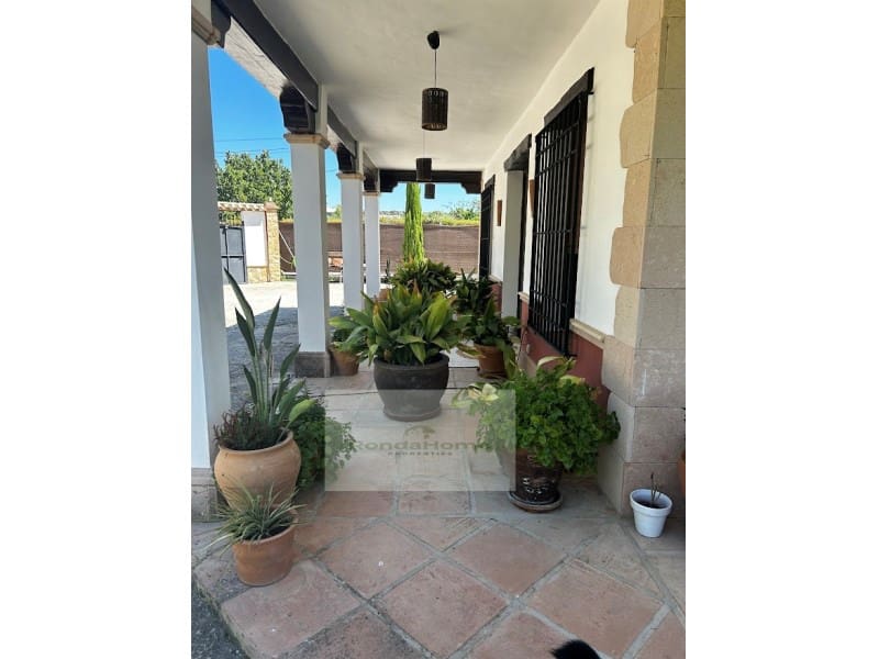 5 slaapkamer Villa te koop in Setenil de las Bodegas - € 600.000 (Ref: 9125531)