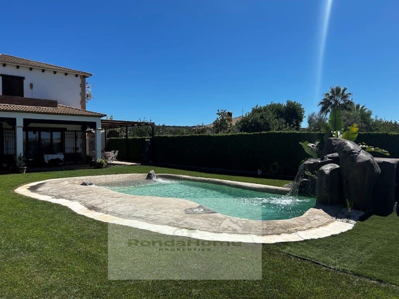 5 slaapkamer Villa te koop in Setenil de las Bodegas - € 600.000 (Ref: 9125531)