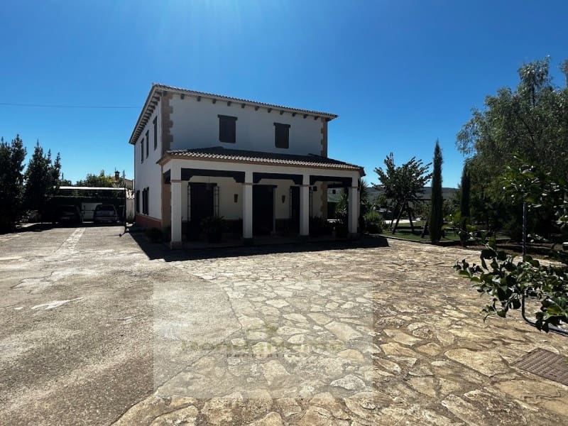 5 slaapkamer Villa te koop in Setenil de las Bodegas - € 600.000 (Ref: 9125531)