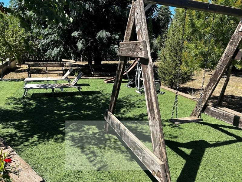 5 slaapkamer Villa te koop in Setenil de las Bodegas - € 600.000 (Ref: 9125531)