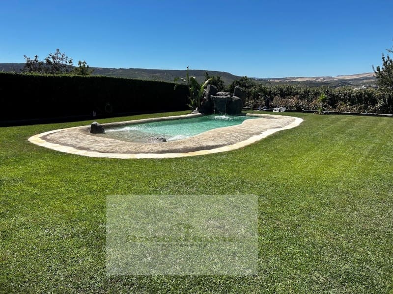 5 slaapkamer Villa te koop in Setenil de las Bodegas - € 600.000 (Ref: 9125531)