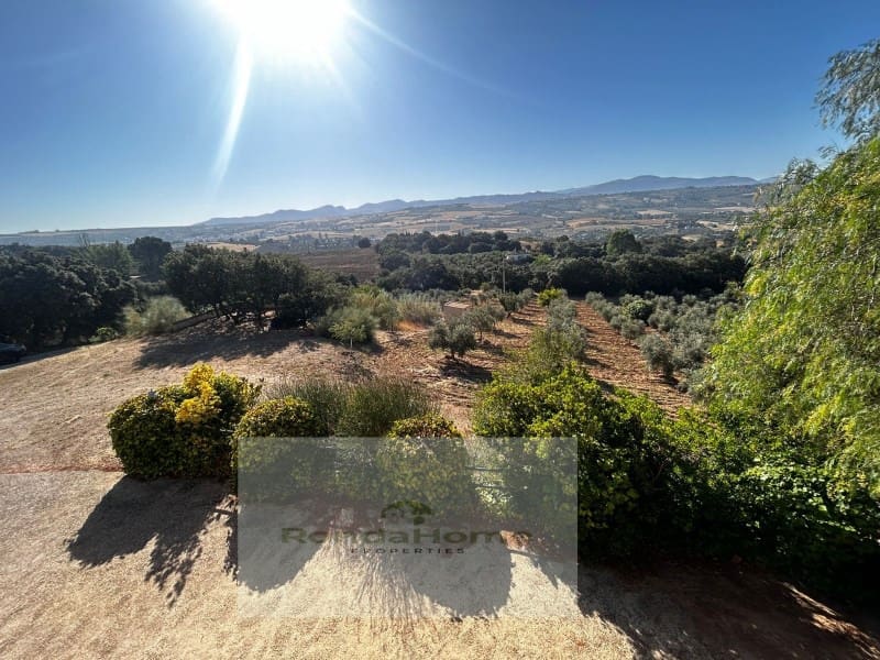 3 sovrum Finca/Hus på landet till salu i Ronda med pool garage - 650 000 € (Ref: 9132659)